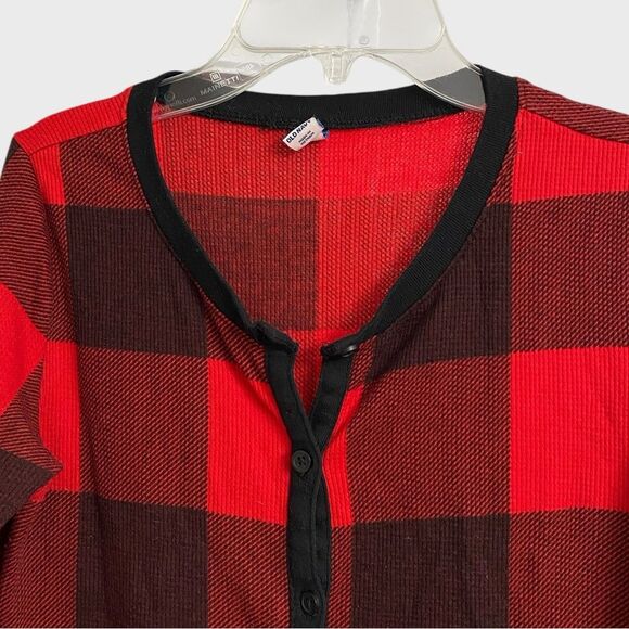 Old Navy Thermal Knit One-Piece Pajama Women's Sz L Red Black Plaid Cozy Buttons - Picture 7 of 16